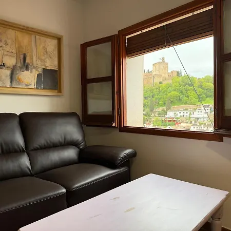 Spectacular Alhambra View Roof Terrace Penthouse Apartment *
